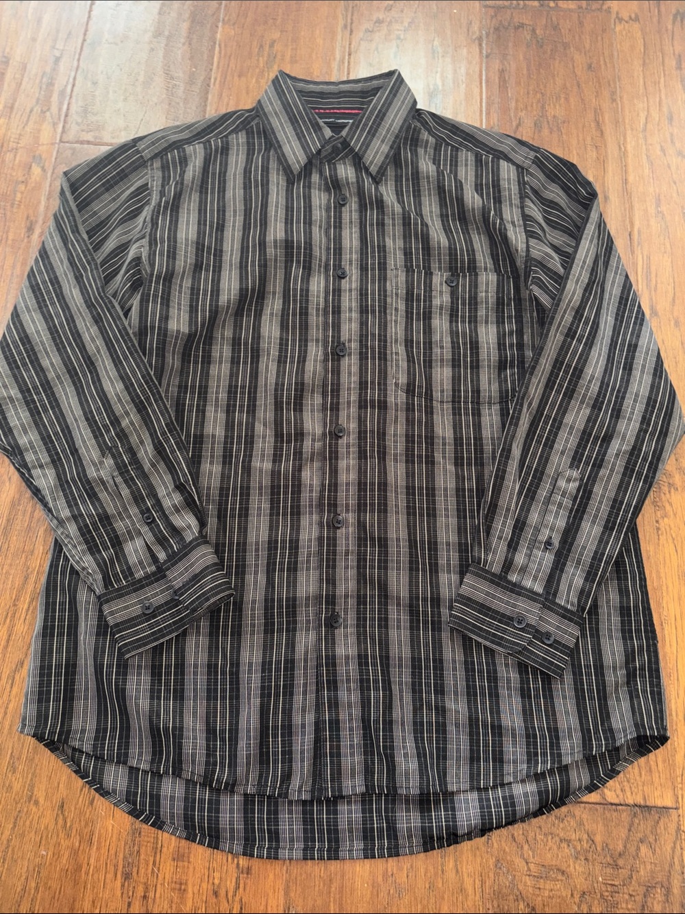 Haggar Black and Gray Striped Long-Sleeve Button-Down Shirt